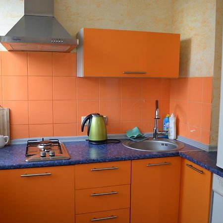 Apartment Laboratorniy Per. 26 Kijev Kültér fotó