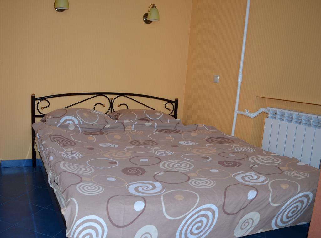 Apartment Laboratorniy Per. 26 Kijev Kültér fotó